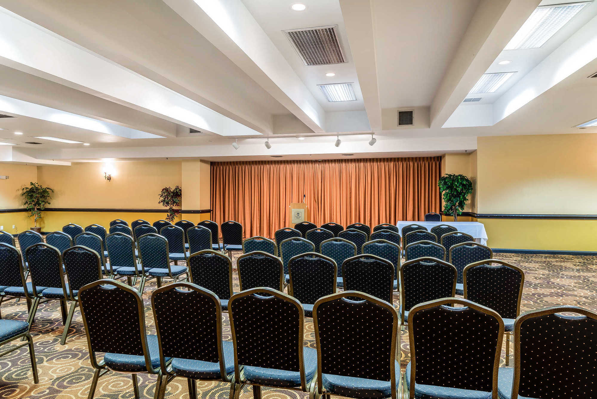 Clarion Hotel & Conference Center كولورادو سبرينغس المرافق الصورة