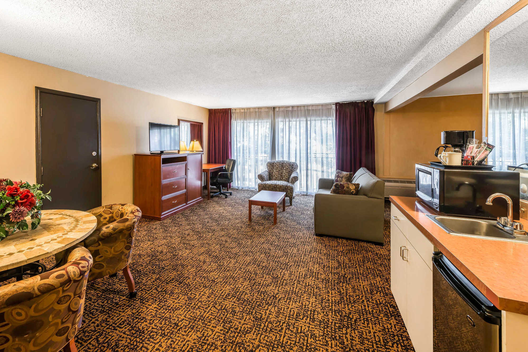Clarion Hotel & Conference Center كولورادو سبرينغس الغرفة الصورة